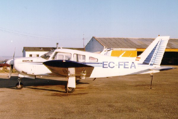 PIPER PA-28